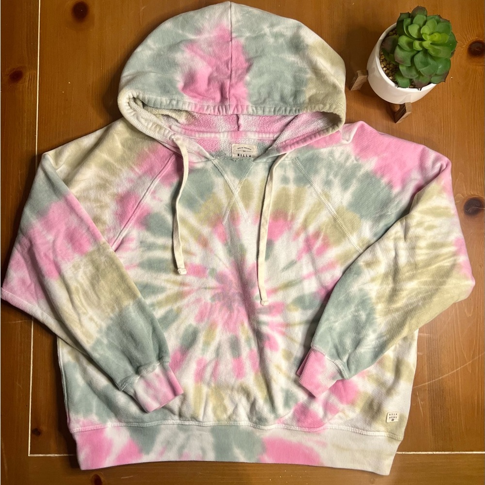 BILLABONG Surfline Hoodie size SMALL - worn maybe once